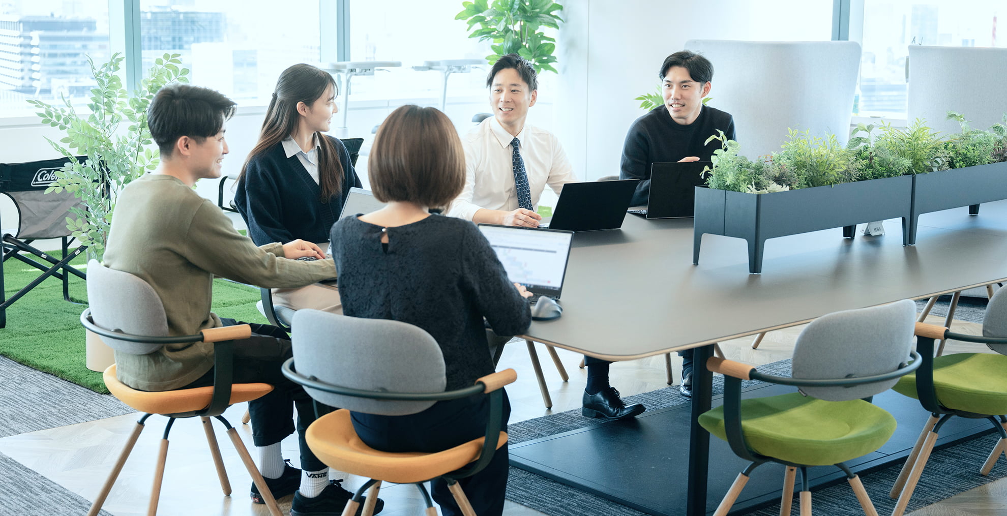 働く環境を知る